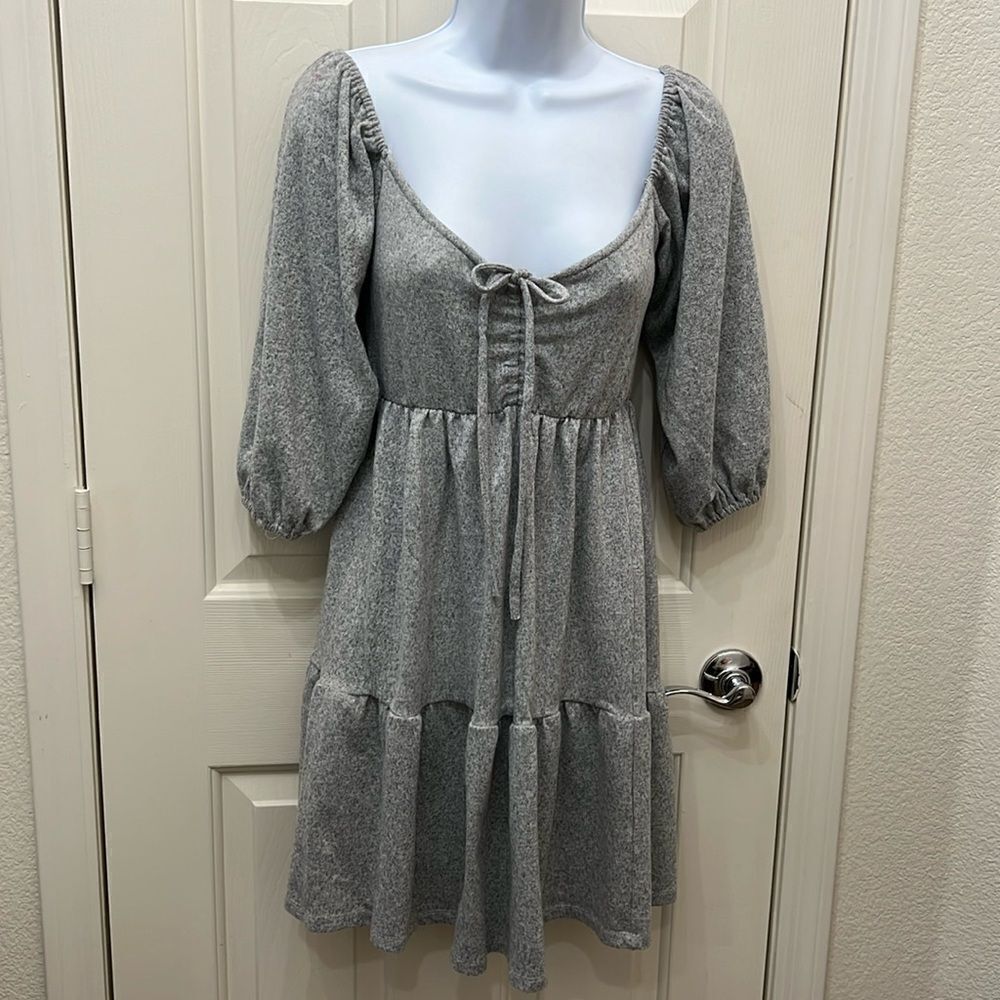 Max & Ash Gray Dress Sz Small Baby Doll Neck 3/4 Sleeve On Off Shoulder Mini